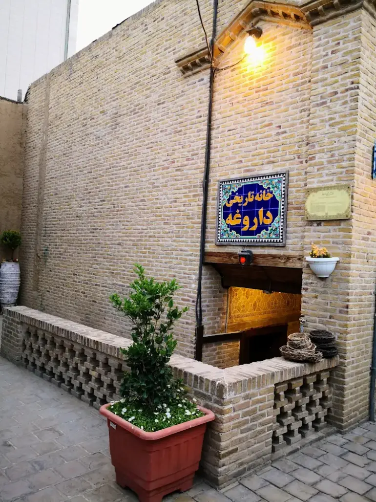 جاهای دیدنی مشهد نزدیک حرم امام رضا؛ کشف گنجینه‌های پنهان در دل شهر